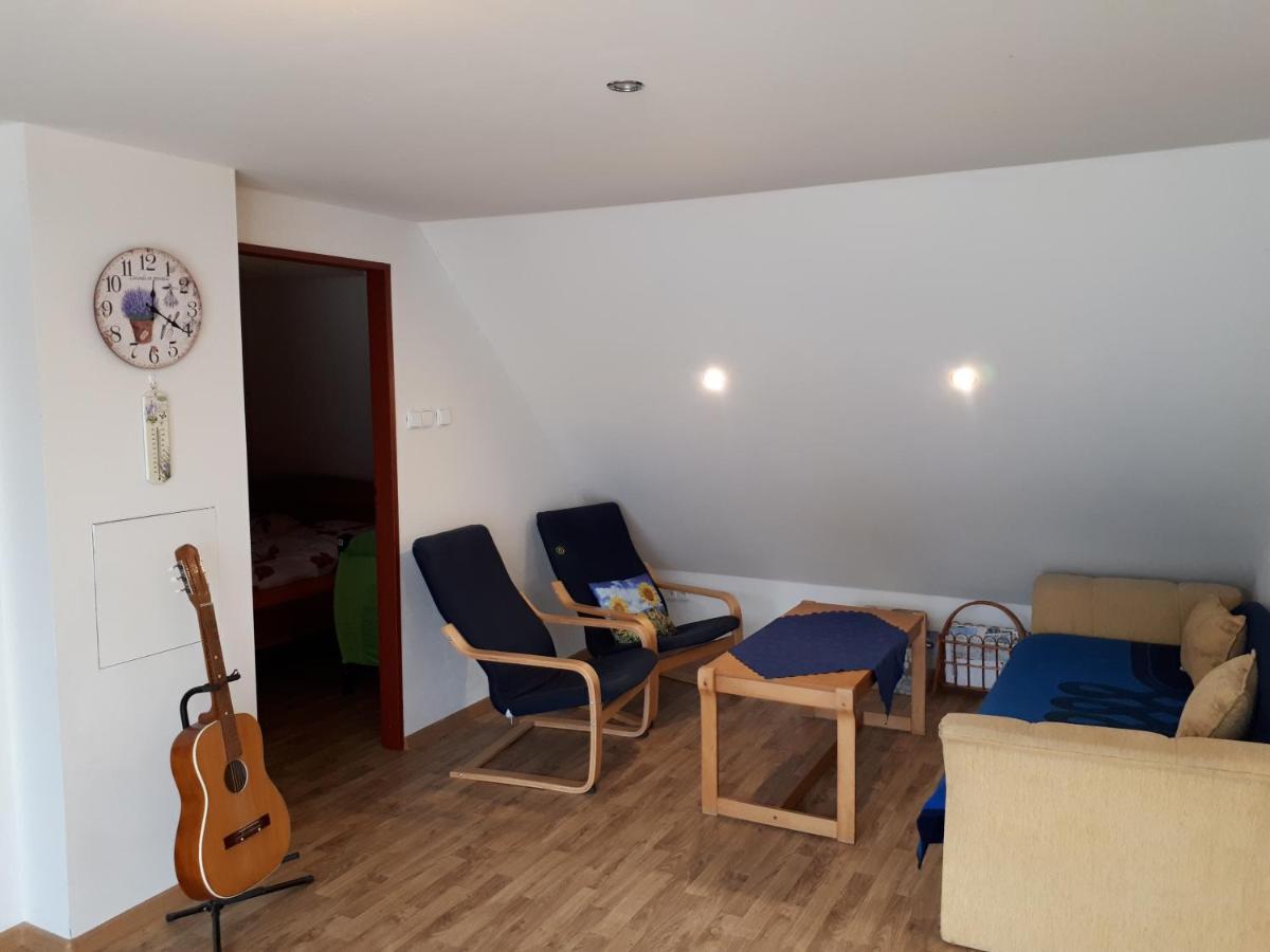 Podkroví v Jihočeském Statku Nemejice Extérieur photo